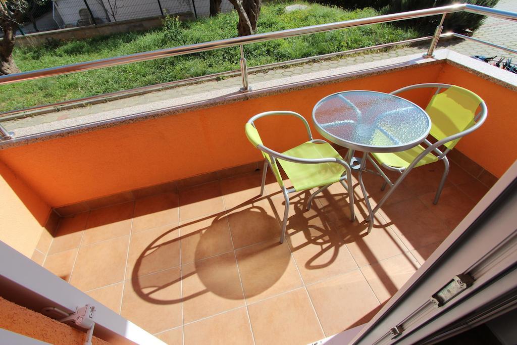 רוביני Apartments Hanna מראה חיצוני תמונה