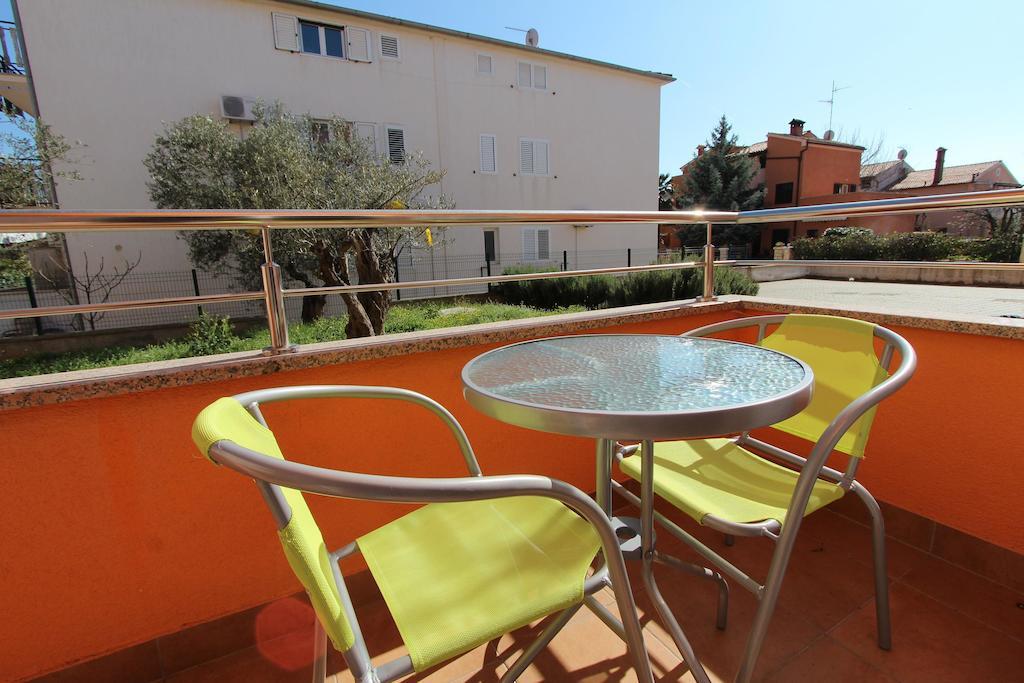 רוביני Apartments Hanna מראה חיצוני תמונה